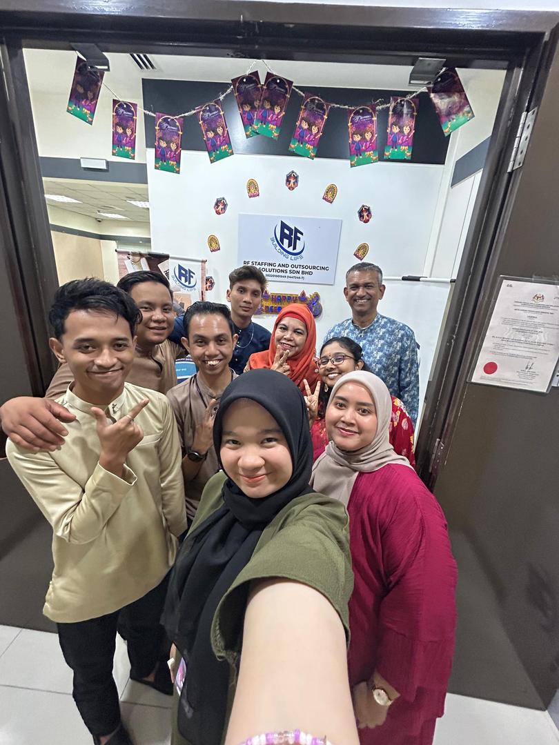Agensi Pekerjaan RF Sdn Bhd - Image 1