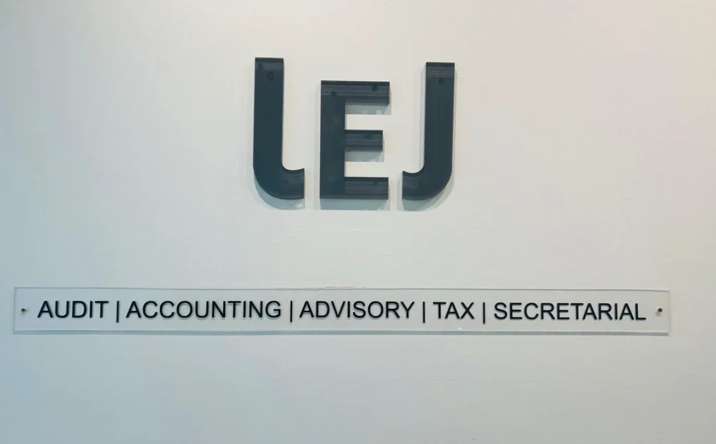 EJ Loh & Co logo